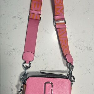 Marc Jacobs Chic Pink and Black Crossbody Bag